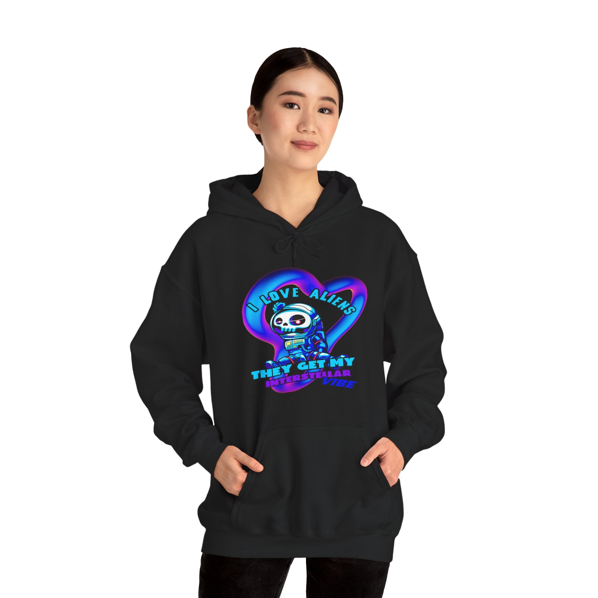 "I Love Aliens Vibes" Vibrant Graphic Astronaut Hoodie: Unisex Heavy Blend™ Sweatshirt for Cozy Relaxation, Gift for Friends, Cool Casual Wear, Layering Essential, [...]